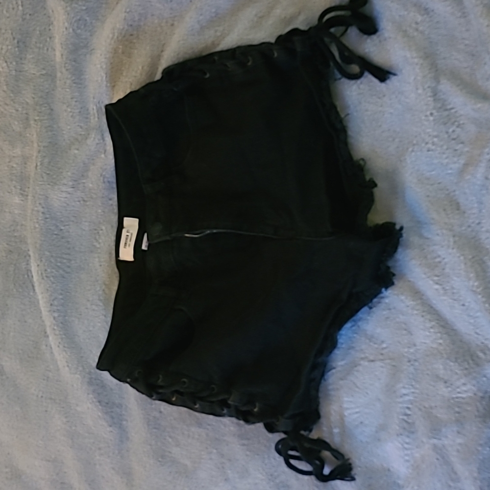 High waisted black jean shorts!